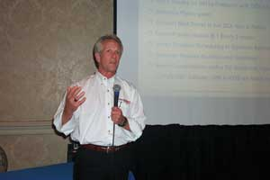 Bill Lockett tells operators that technology allows them to discuss something besides commissions and price with customers.