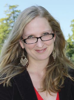 Emily Refermat Editor Am Vmw 10778590 Emily Refermat Editor Am Vmw 10778590