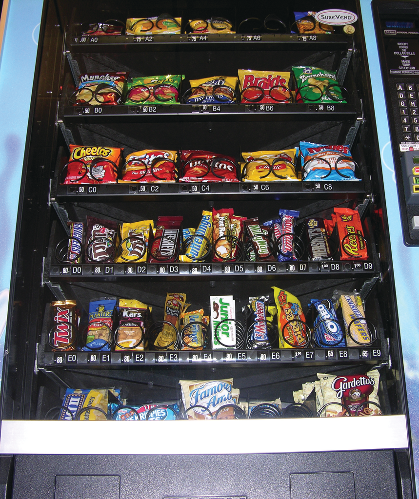 Vending Machine With Snakcs 11133496