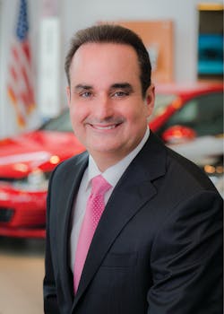 Roger Tovar Roger Tovar