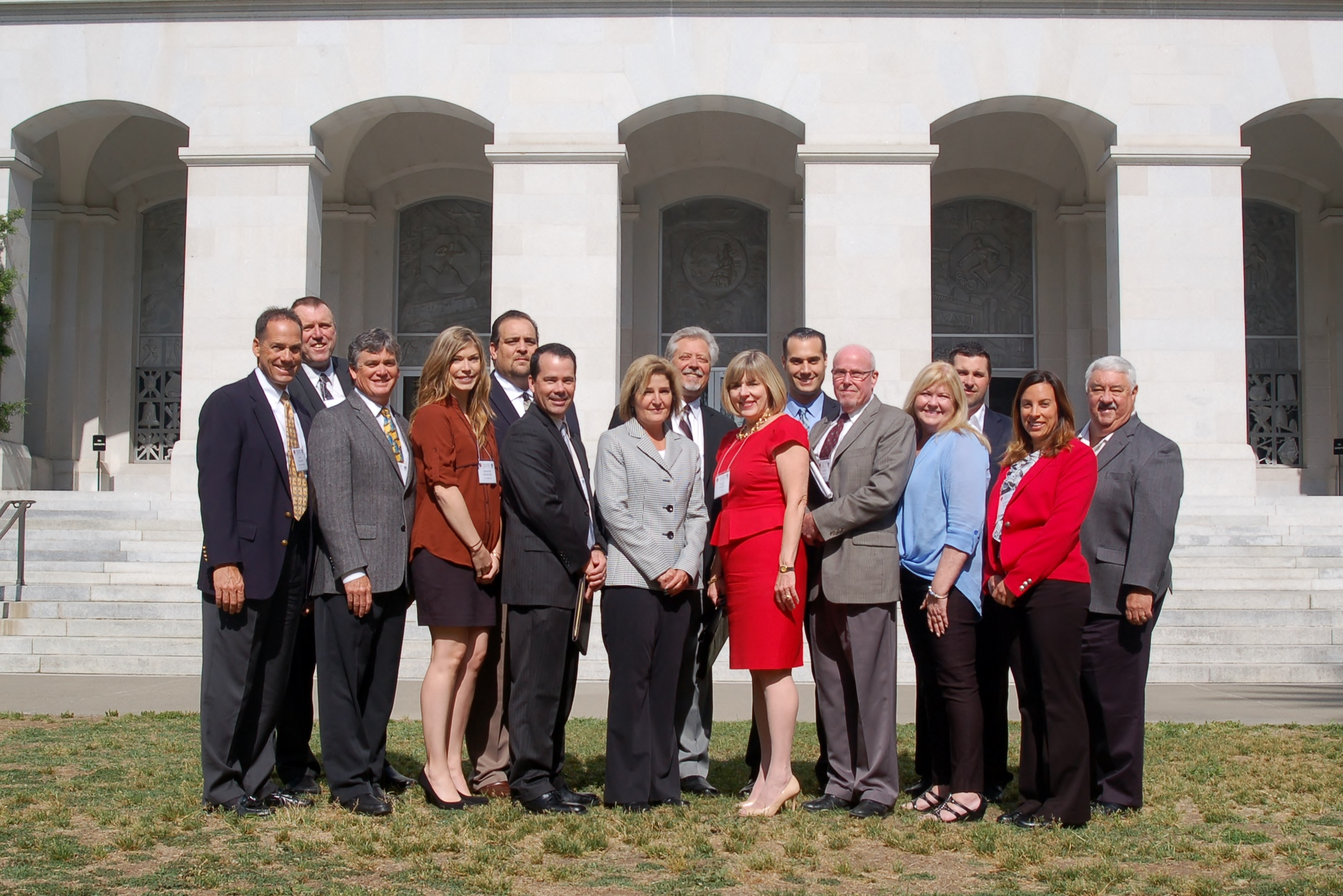 First Row, left to right: Chip English, Continental Vending and CAVC Secretary; Larry Atnip, Atnip Company, NAMA Board Member; Jennifer Skidmore, J & J Vending, CAVC Board Member; Robert Donohue, Canteen Sacramento, CAVC 1st Vice President; Sali Johnson, Pepsico, CAVC Board Member; Sandy Larson, NAMA Senior Director, Government Affairs; Mark Kelley, General Mills, CAVC Board Members; Janette Carter, BBI-Focus, CAVC President; Carianne Skinner, Coca-Cola; Dan Marchetti, Rendezvous Music & Vending Second Row, left to right: Joel Skidmore, J & J Vending; Dan Walsh, Vistar and CAVC 2nd Vice President; Pete Tullio, Gourmet Coffee Service and NAMA Chairman; Paul Tullio, Gourmet Coffee Service, CAVC Board Member; Andy Cleveland, Rendezvous Music & Vending, CAVC Board Member