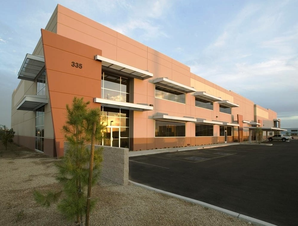 Ace Vending Building 560959650a7fd