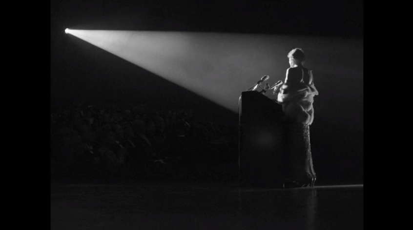 Marilyn Monroe Super Bowl 56a8f0b61273c