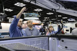 Wts15 Show Floor Interaction 10 5693dbb40f1ef Wts15 Show Floor Interaction 10 5693dbb40f1ef