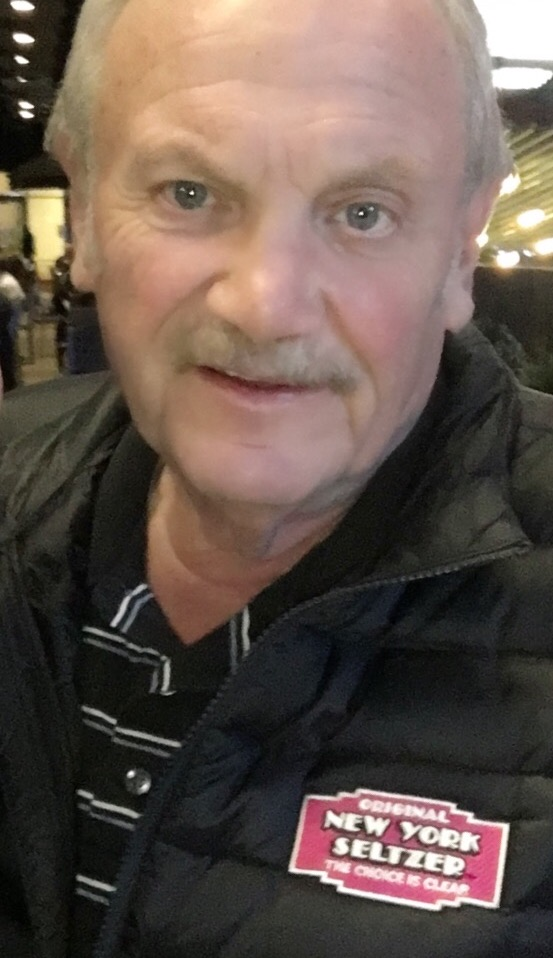 Mark Hendrickson of First Class Vending in Los Angeles, CA, succumbed to cancer after a battle against the disease.