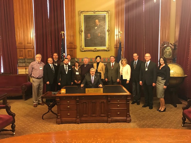 Iowa Automatic Merchandising Association Hosts Legislative Day