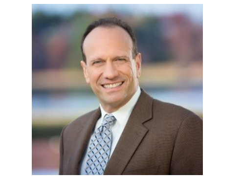 Kenneth G. Romanzi