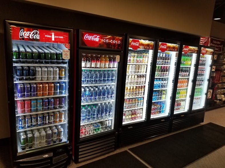 The University of Alabama and Coca-Cola Bottling Company United, Inc., have signed a multi-year contract making the Birmingham-based company the exclusive beverage provider for vending and pouring rights on campus.