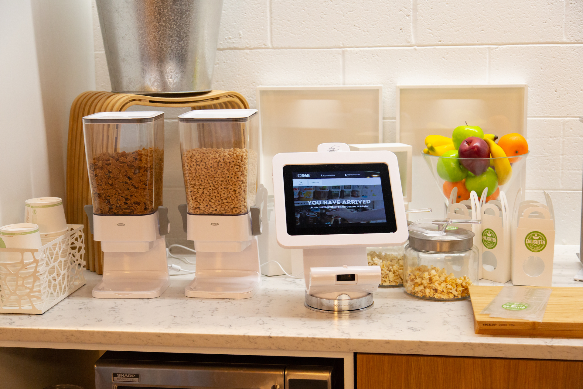 228 A1205 5b6c76806bda6