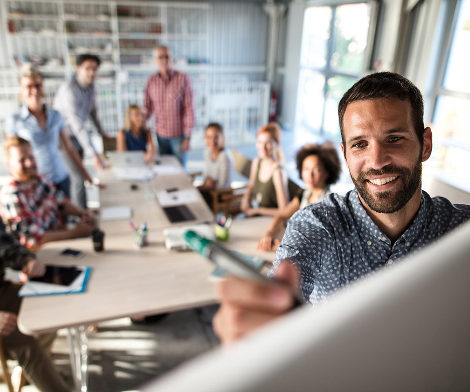 People Designing 5b6b48951b602