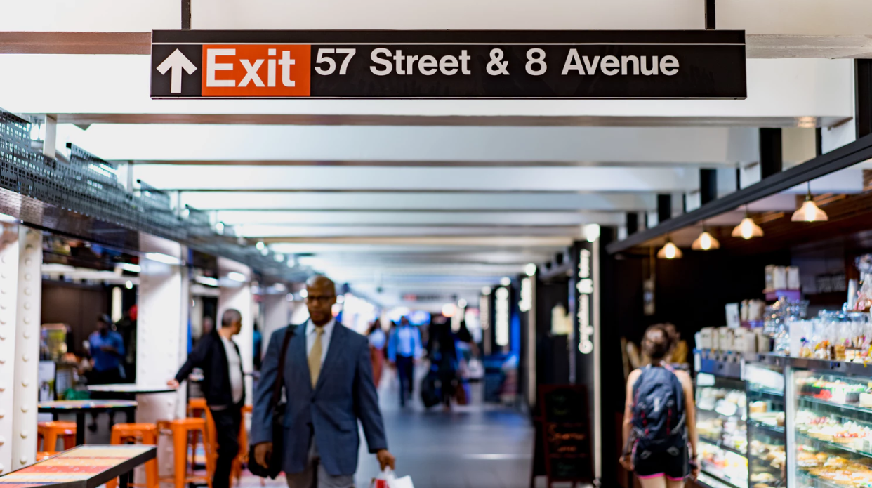 Consumer Spending 5b61c4b6f09a2