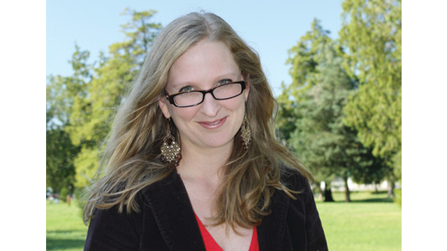 Emily Refermat Editor Am Vmw L 10778640 5c2d0b2d333aa