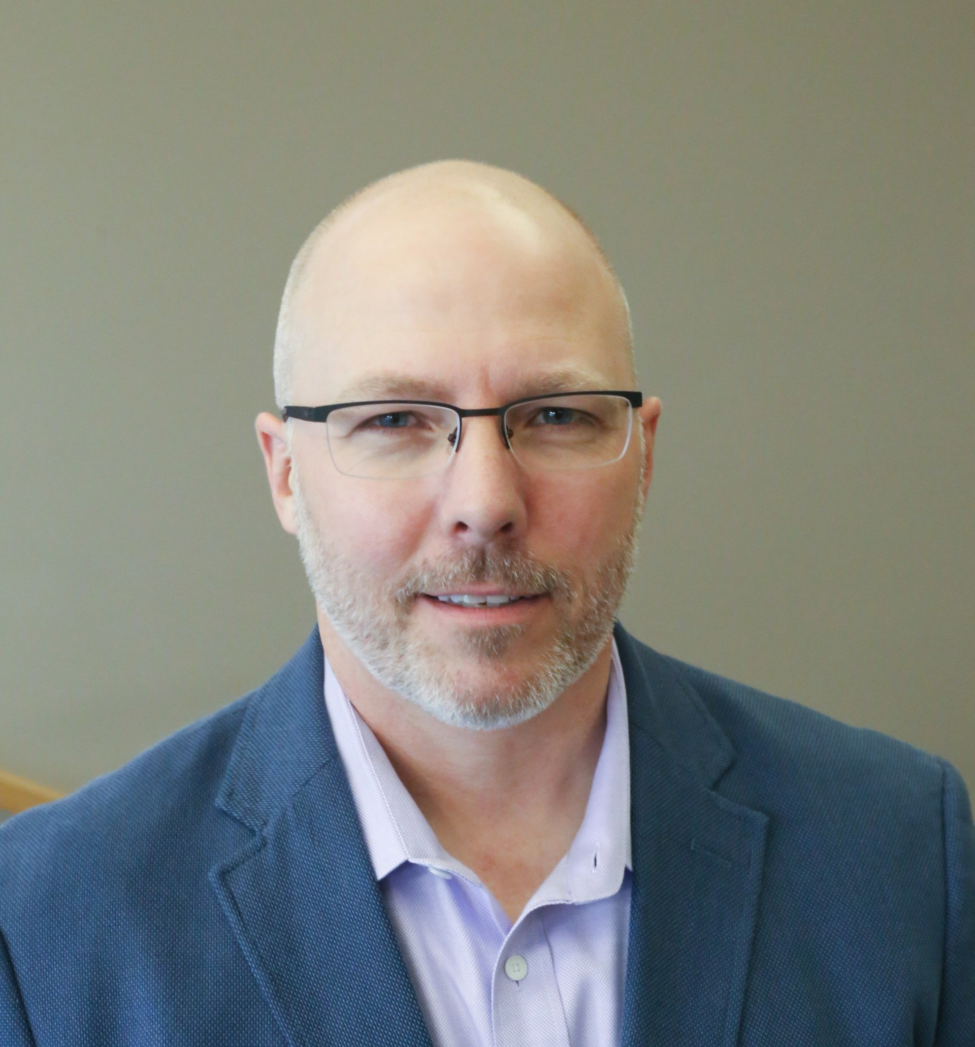 Kar's Nuts, a manufacturer of premium and better-for-you snacking products under the Kar's&circledR;, Second Nature&circledR; and Sanders Fine Chocolatiers&circledR; brands, today announced the appointment Mike Illum as Chief Customer Officer.