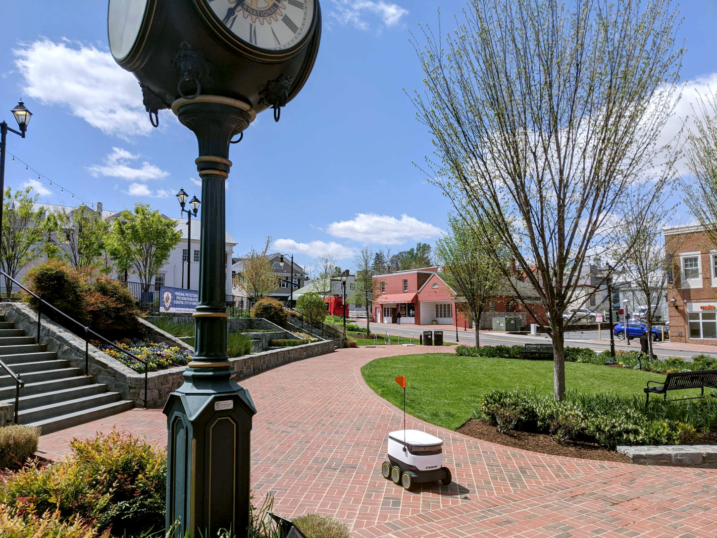 Starship&rsquo;s fleet of over 20 autonomous, on-demand robots deliver daily from 8 a.m. to 10 p.m. The delivery area is bordered by Roberts Road to the east, Chestnut Street to the west, GMU to the south and Fairfax Boulevard to the north.
