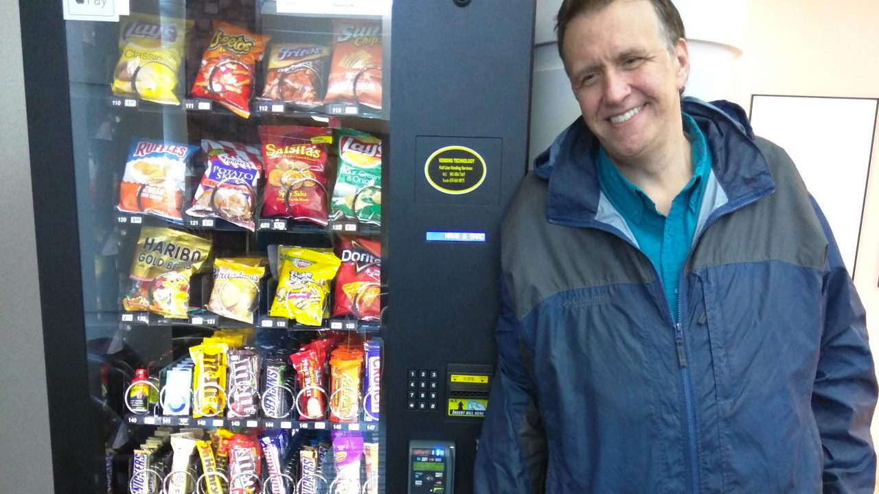 Steve Grogan 606b0a483e937