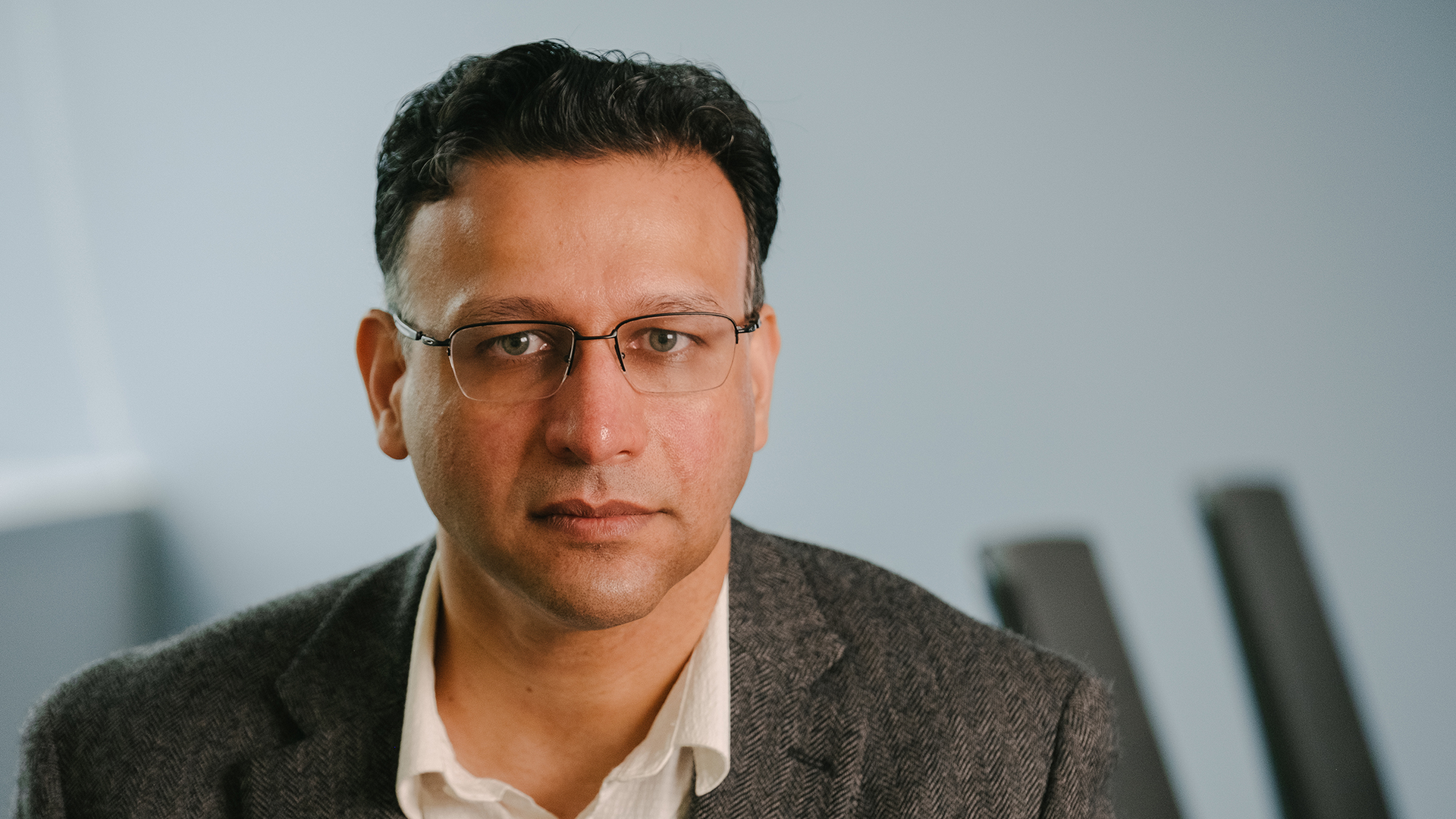 Ravi Vekatesan Hero Sm 609afbac91fe1