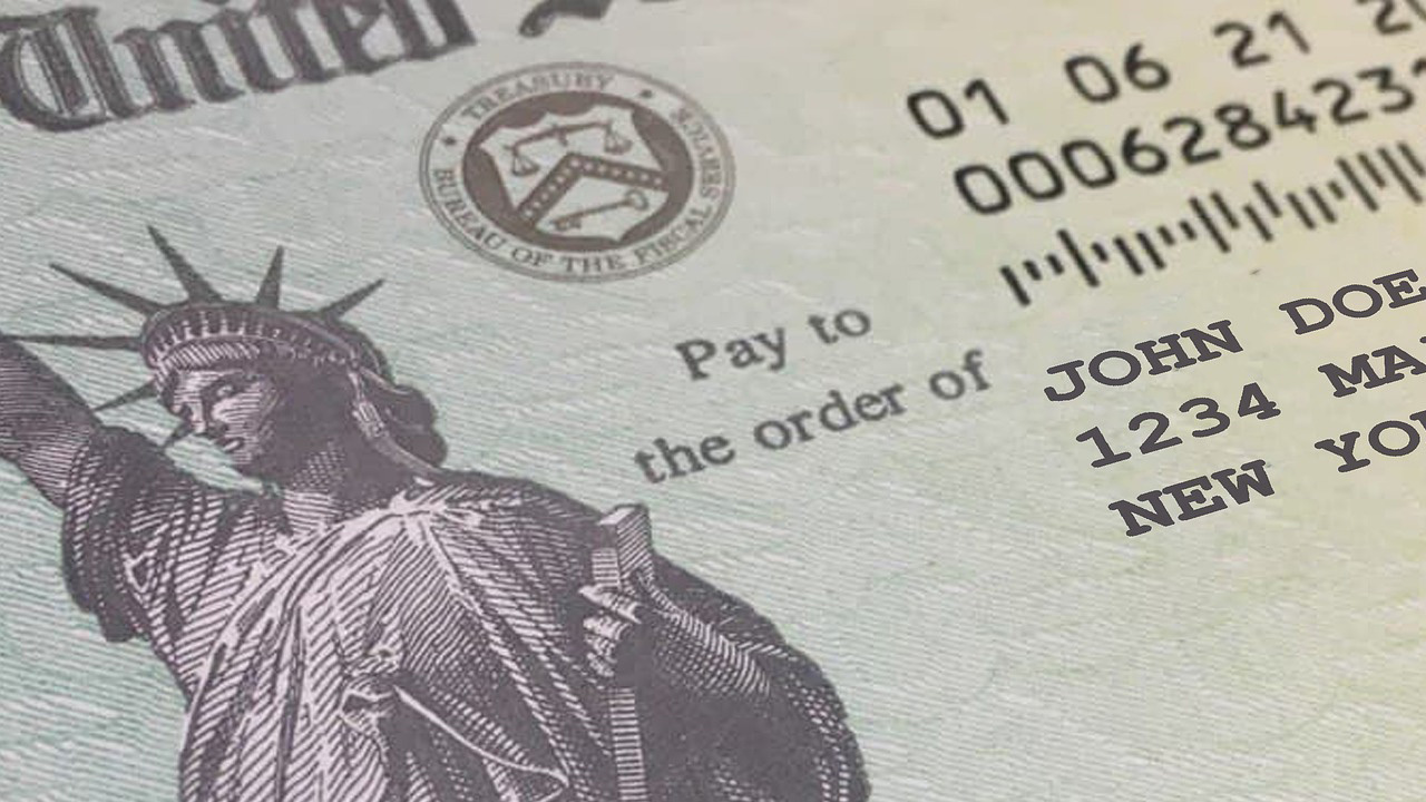 Stimulus Check Azam Kamolov Pixabay 5948809 1920 60cb5d74f0086