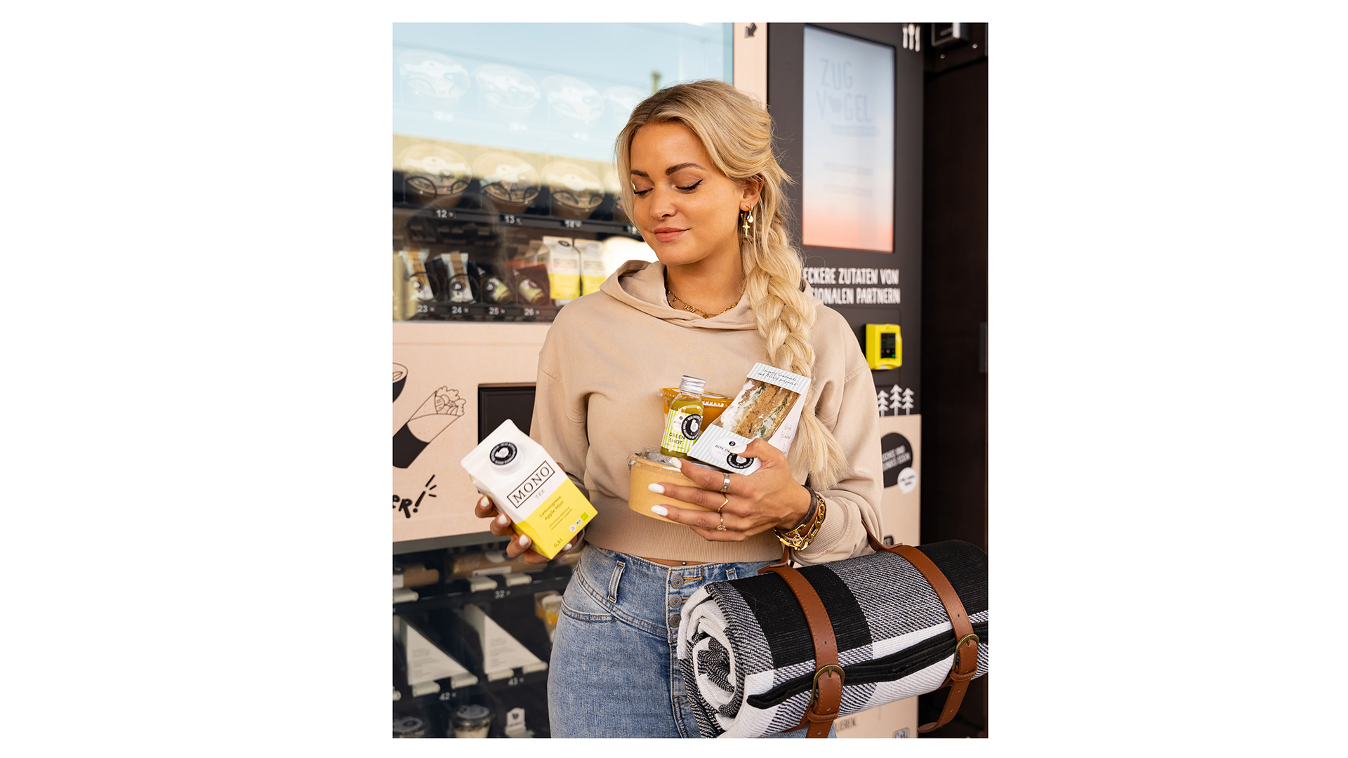 Glory Io T Vending Hero 6143d2979322c