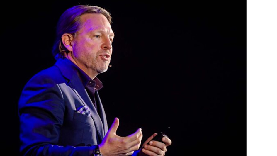 Verne Harnish Hero 613e6a867a012