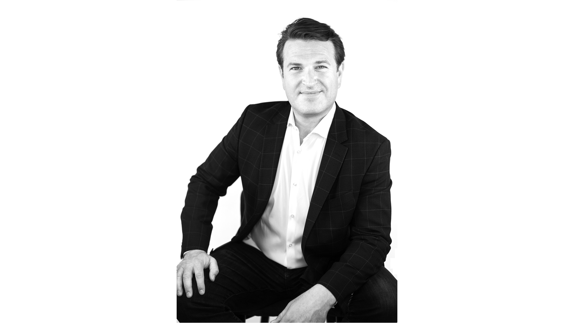 Joe Hessling 2021 Headshot Hero 617d5949ddc63