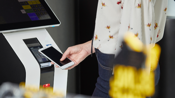 Wl Terminal Photoshoot Mobile Payment 2018 Hd 6283ac5d26e0c