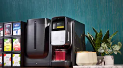 20230101 Lavazza C300 Chill Refresh Glamour Shot Add Beverage 0006 20230101 Lavazza C300 Chill Refresh Glamour Shot Add Beverage 0006