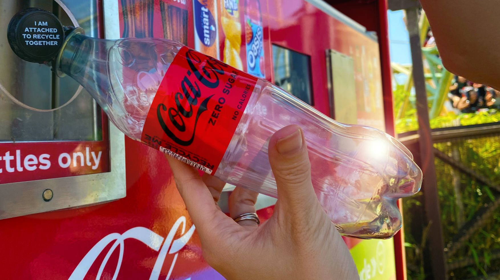 Merlin Cocacola8 649d9854d8da7