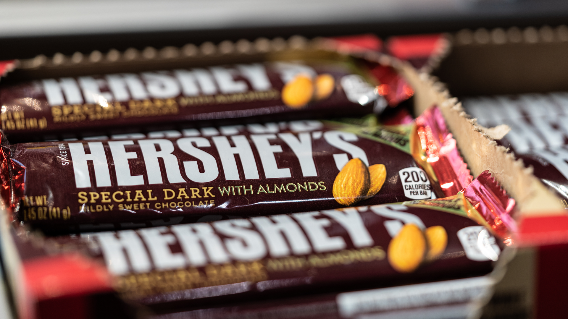 Dreamstime Xl 165604365 64adbf9d89841