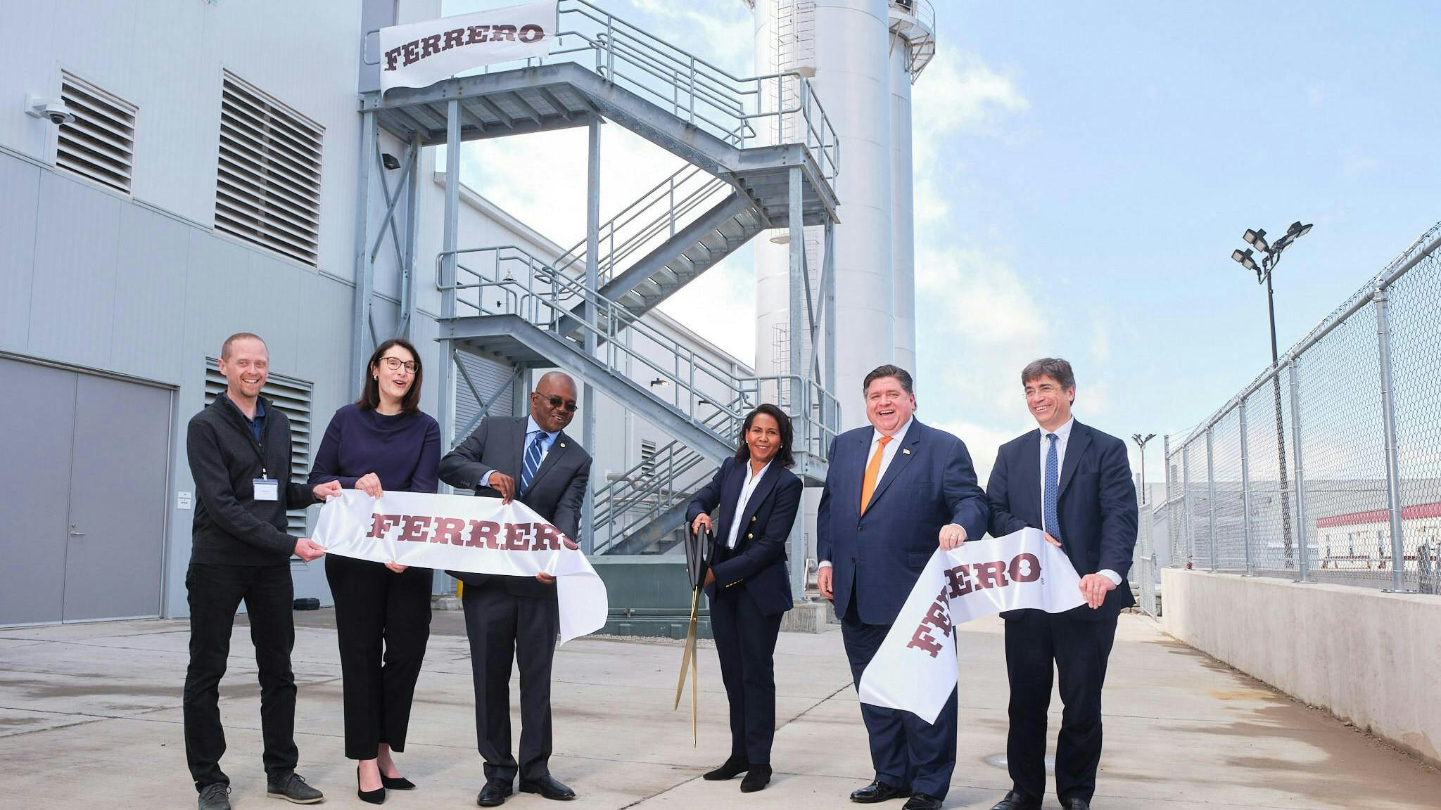 Ferrero commemorates the opening of its first US-based chocolate processing facility at 2501 Beich Road in Bloomington, IL. Left to right: Vice President of Industrial Operations Ferrero USA Federico Forti, Director of the Illinois Department of Commerce and Economic Opportunity Kristin Richards, Bloomington Mayor Mboka Mwilambwe, President and Chief Business Officer Ferrero North America Alanna Cotton, Illinois Governor JB Pritzker, and Ferrero Global Industrial Head of Operations Serge Nal.