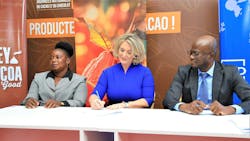 Tricia Brannigan signs MOU on behalf of Hershey with Sucden and nine cooperatives. Tricia Brannigan signs MOU on behalf of Hershey with Sucden and nine cooperatives.