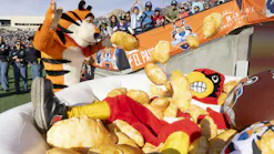 KK Kellogg Co Tony the Tiger at bowl game KK Kellogg Co Tony the Tiger at bowl game