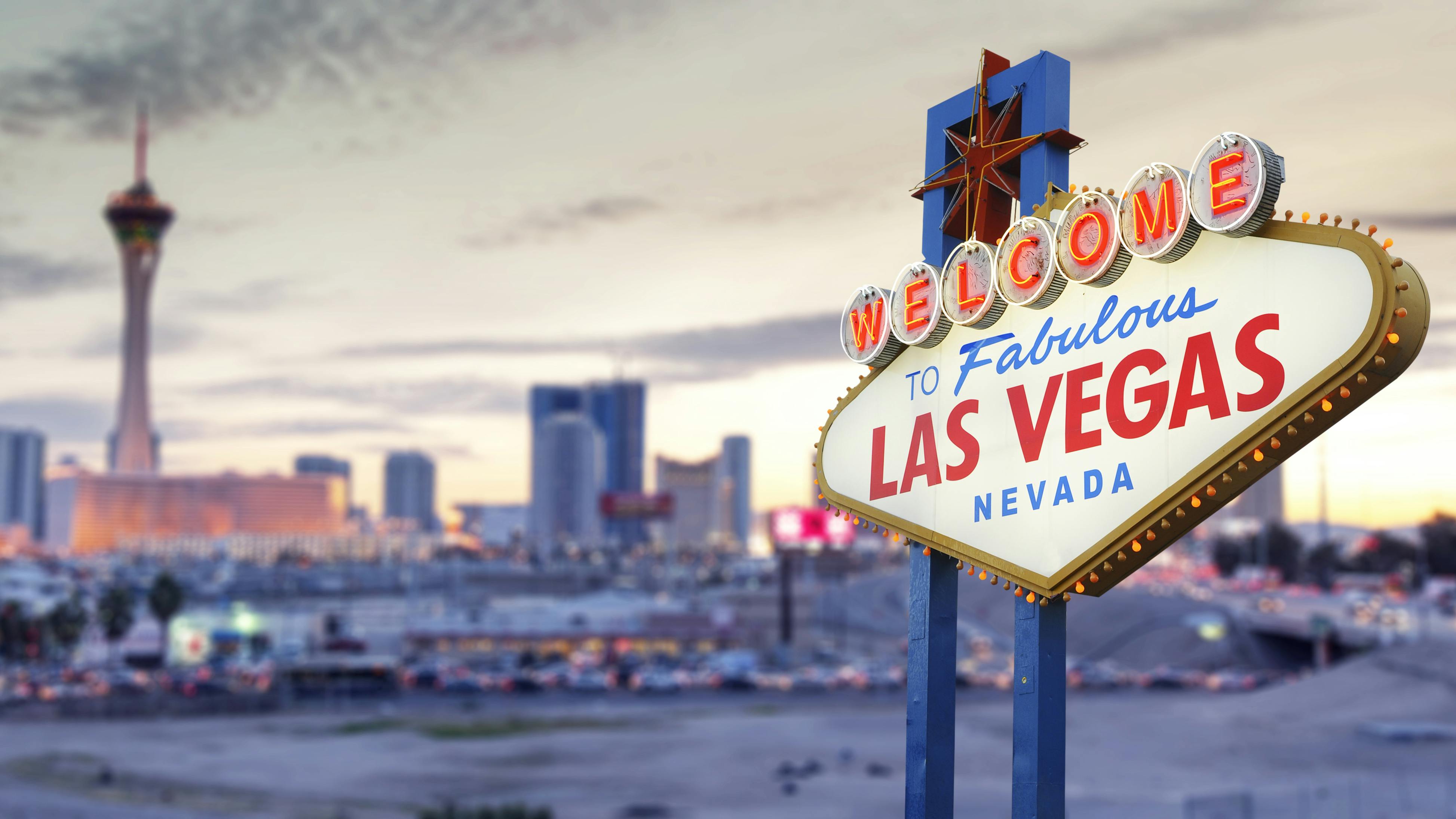 Las Vegas Sign Id 44627055 &copy; Somchaij | Dreamstime