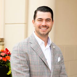 B. McKnight Carr B. McKnight Carr