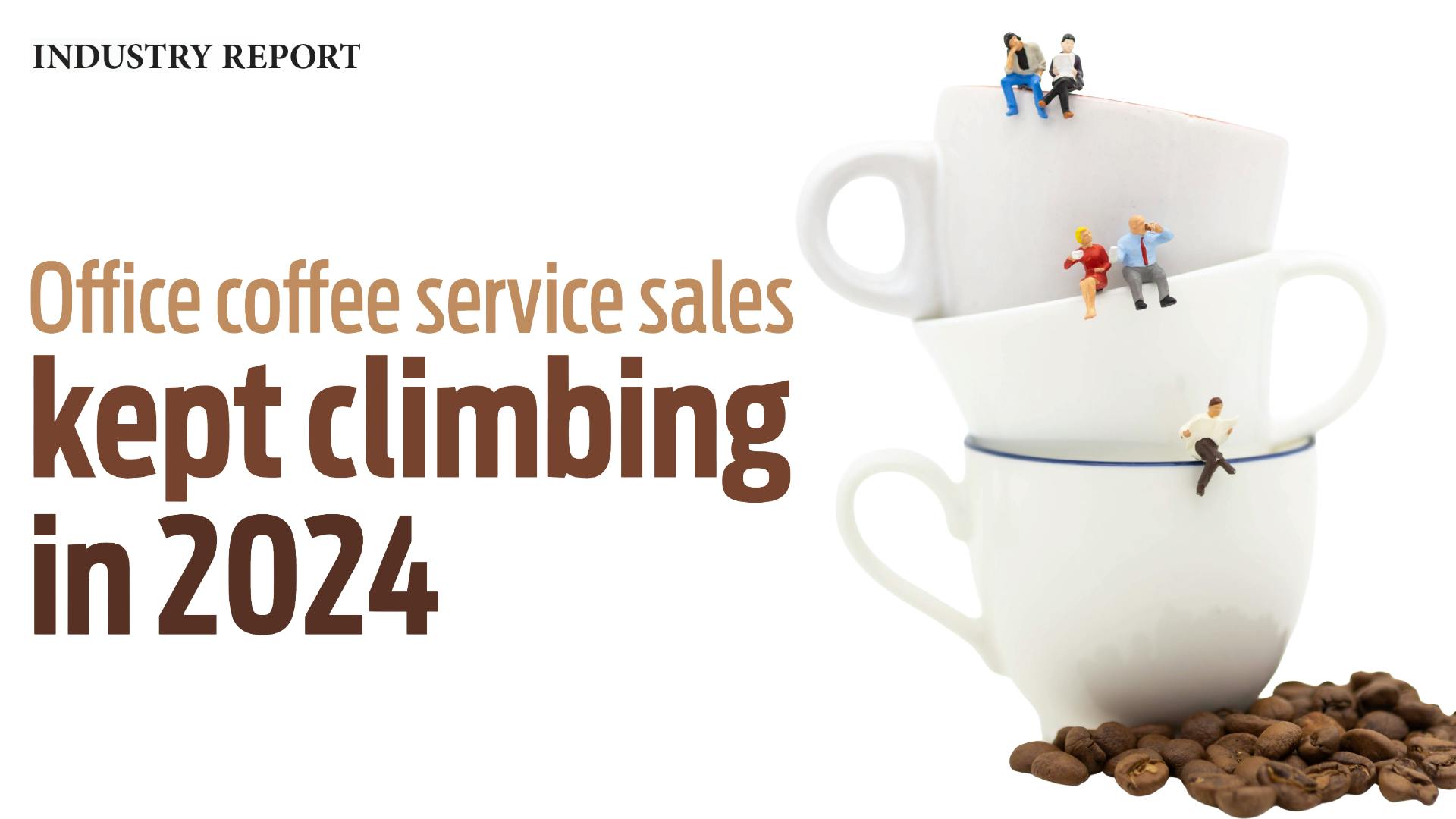 Business team sitting on cup of coffee and having a coffee break. Image use for business concept.