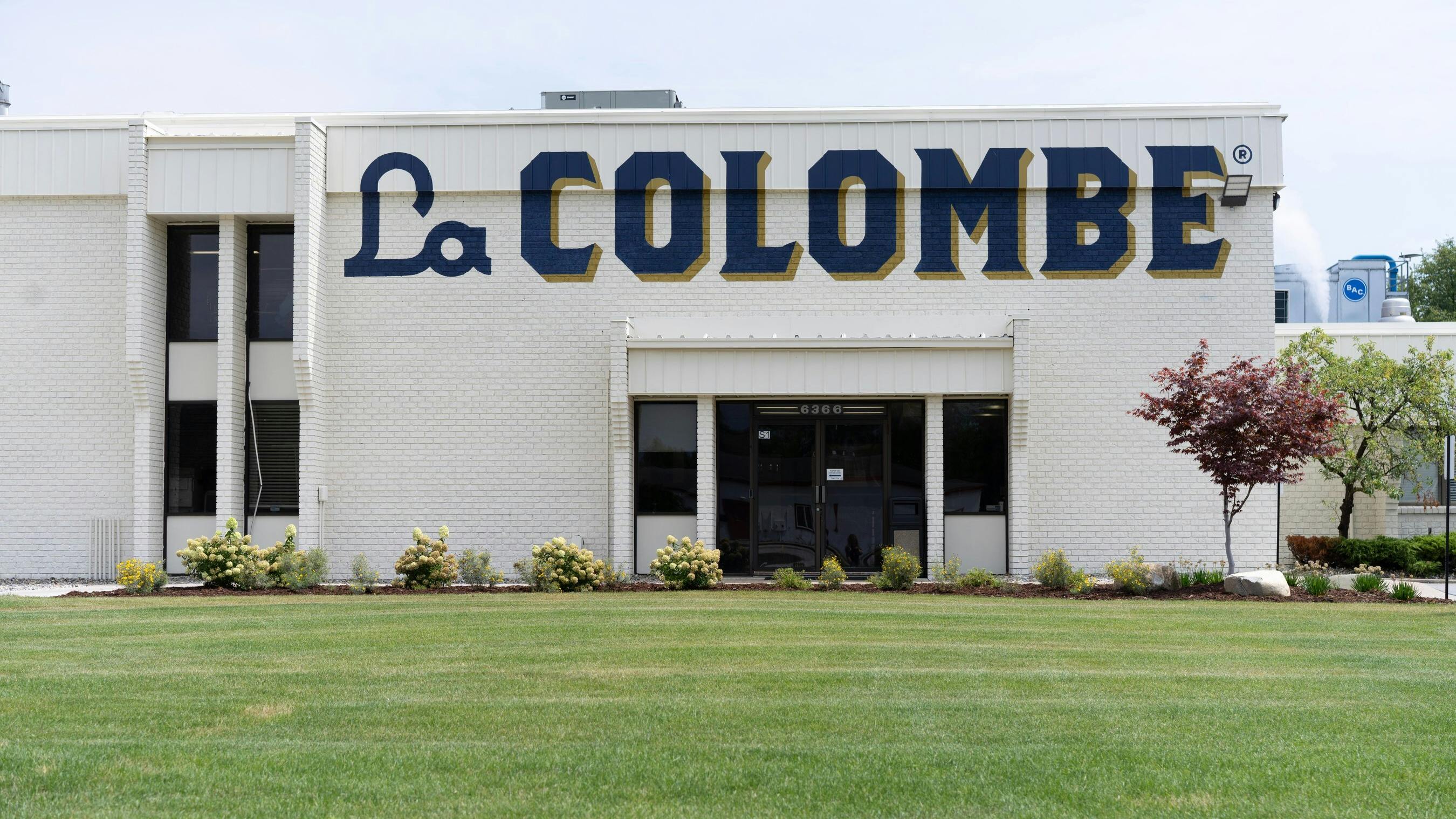 Chobani expands La Colombe RTD coffee latte capacity with $567M Michigan investment